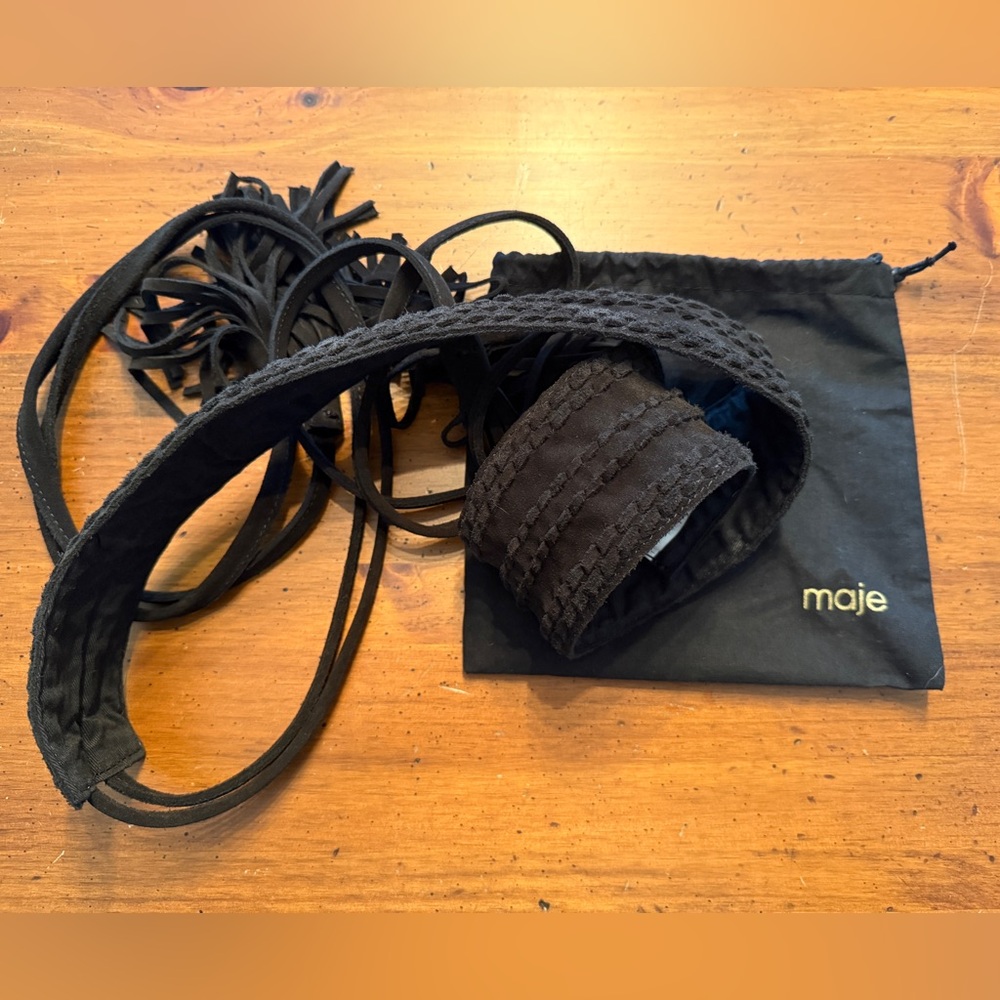Maje suede black wrap-belt. One size.